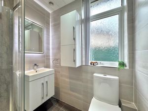 Photo 4- click for photo gallery